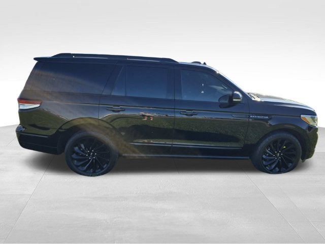 2023 Lincoln Navigator Black Label
