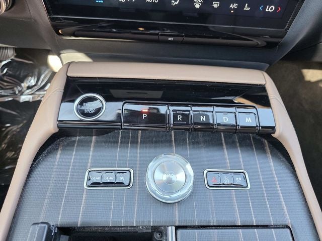 2027 Lincoln Navigator Black Label