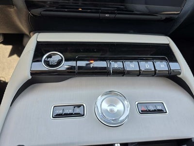 2026 Lincoln Navigator Premiere