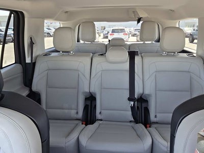 2026 Lincoln Navigator Premiere