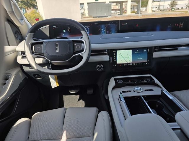 2026 Lincoln Navigator Premiere