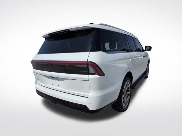 2027 Lincoln Navigator Premiere