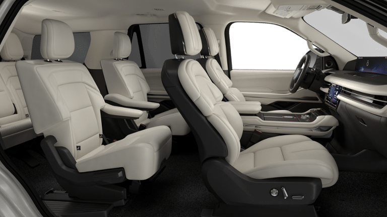 2027 Lincoln Navigator Premiere