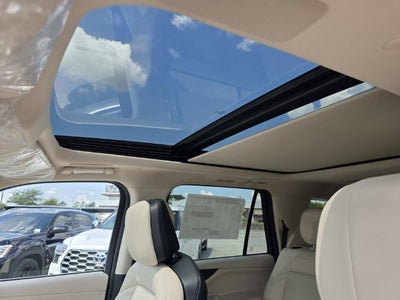 2027 Lincoln Navigator Reserve