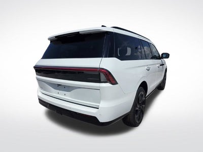 2027 Lincoln Navigator Reserve