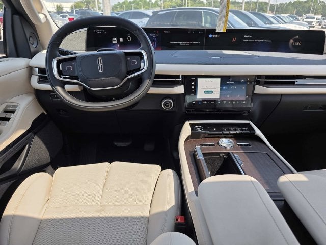 2027 Lincoln Navigator Reserve