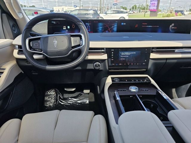 2027 Lincoln Navigator Reserve