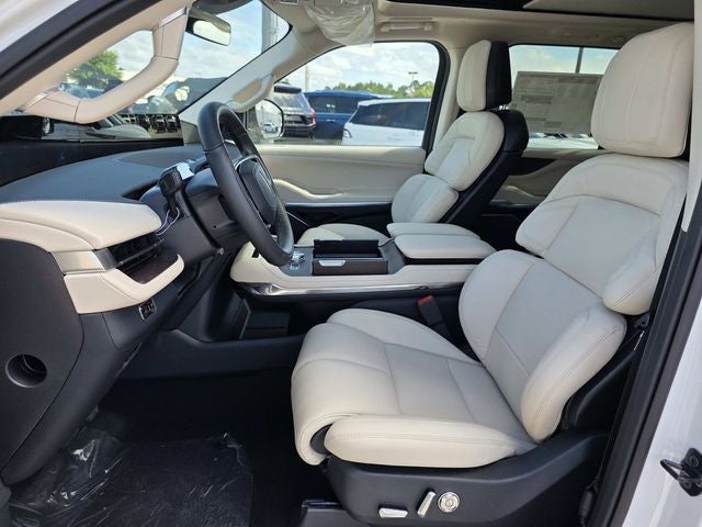 2027 Lincoln Navigator Reserve