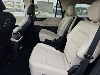 2027 Lincoln Navigator Reserve