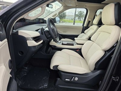 2027 Lincoln Navigator Reserve