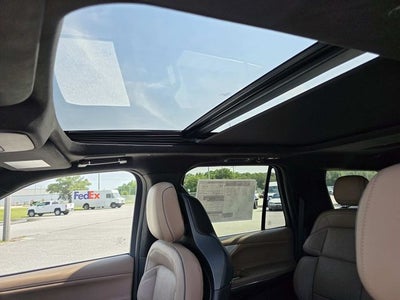 2027 Lincoln Navigator Black Label