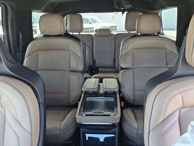 2027 Lincoln Navigator Black Label