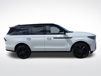 2027 Lincoln Navigator Black Label