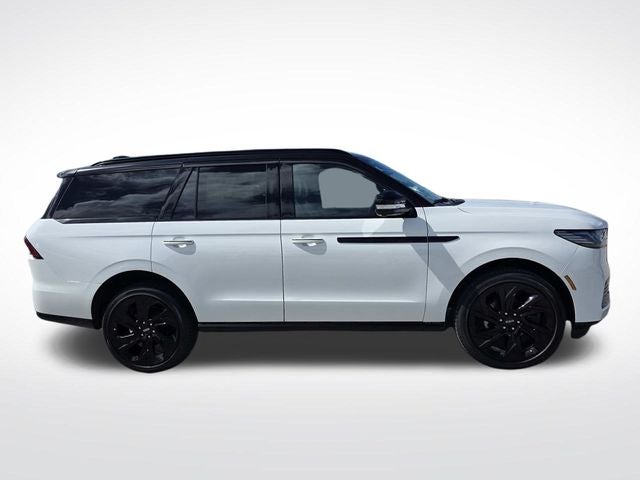 2027 Lincoln Navigator Black Label