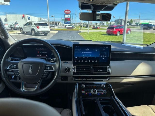 2022 Lincoln Navigator L Reserve