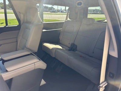 2022 Lincoln Navigator L Reserve