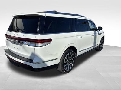 2022 Lincoln Navigator L Reserve
