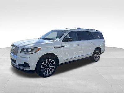 2022 Lincoln Navigator L Reserve