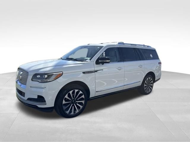 2022 Lincoln Navigator L Reserve