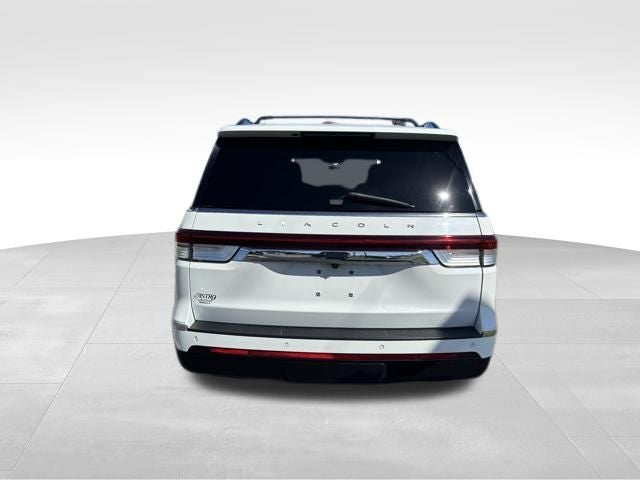 2022 Lincoln Navigator L Reserve