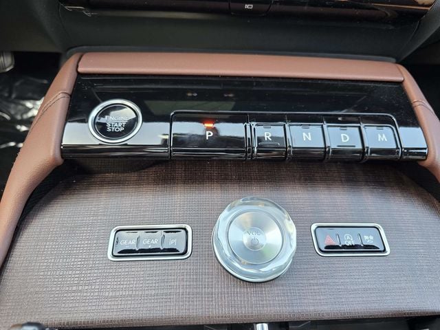 2026 Lincoln Navigator L Reserve