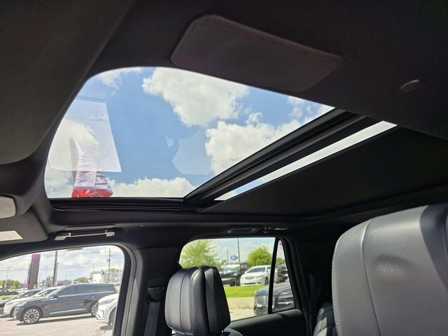 2025 Lincoln Navigator L Reserve