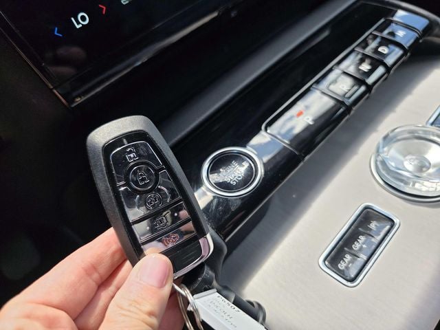 2025 Lincoln Navigator L Reserve