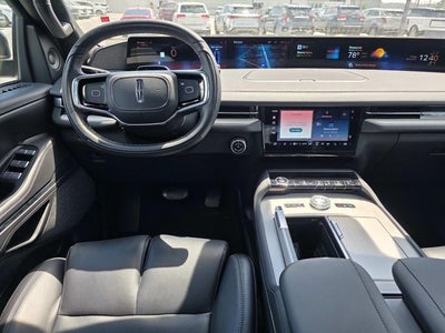 2025 Lincoln Navigator L Reserve