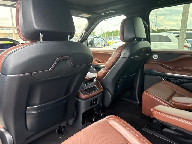 2025 Lincoln Navigator L Reserve