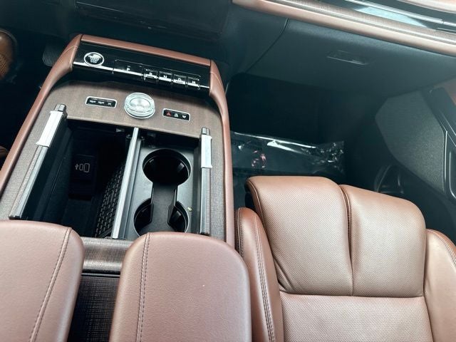 2025 Lincoln Navigator L Reserve