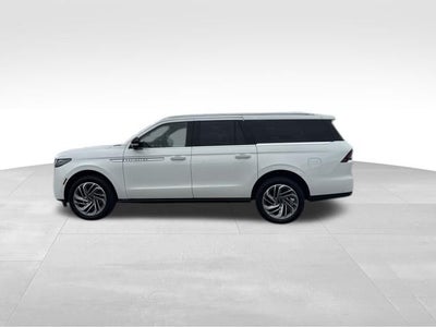 2025 Lincoln Navigator L Reserve