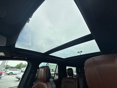2025 Lincoln Navigator L Reserve