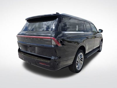 2026 Lincoln Navigator L Premiere