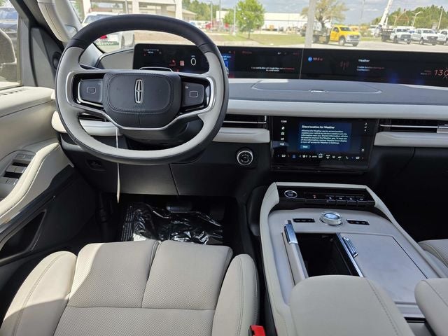 2026 Lincoln Navigator L Premiere