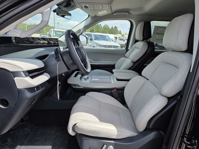 2026 Lincoln Navigator L Premiere