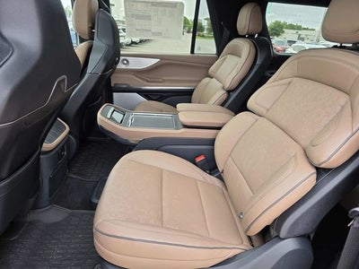 2026 Lincoln Navigator L Black Label