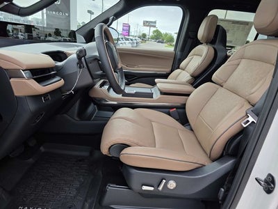2026 Lincoln Navigator L Black Label