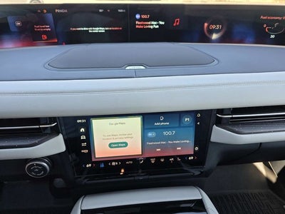 2027 Lincoln Navigator L Black Label
