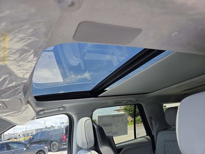 2027 Lincoln Navigator L Black Label