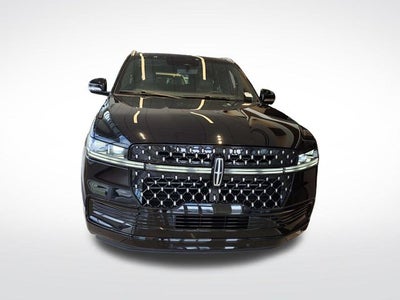 2027 Lincoln Navigator L Black Label