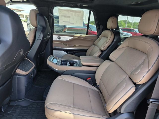 2026 Lincoln Navigator L Black Label