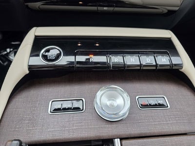 2027 Lincoln Navigator L Reserve