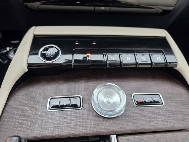 2027 Lincoln Navigator L Reserve