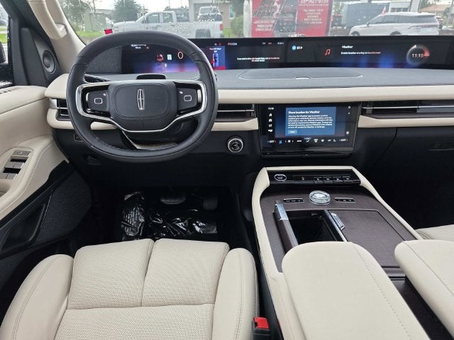 2027 Lincoln Navigator L Reserve