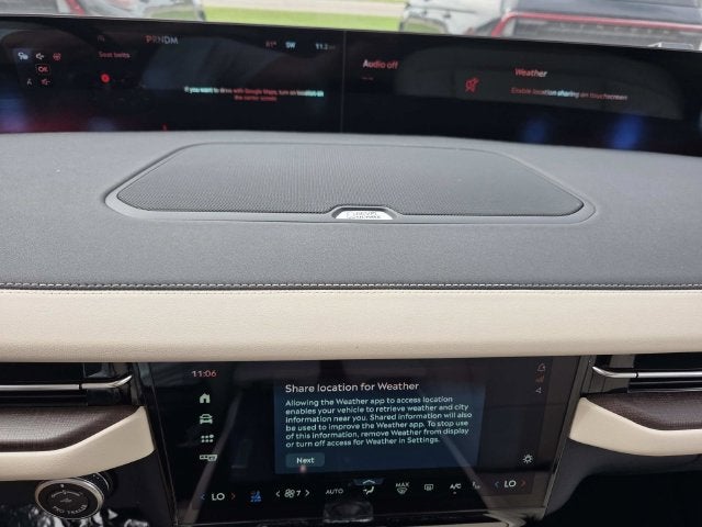 2027 Lincoln Navigator L Reserve