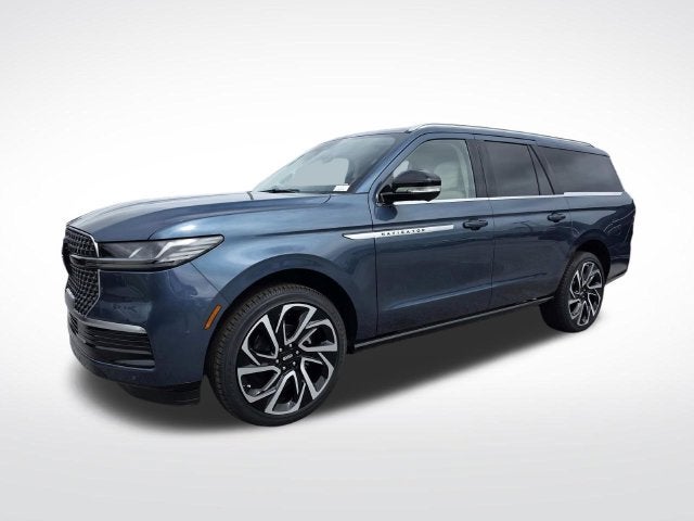 2027 Lincoln Navigator L Reserve