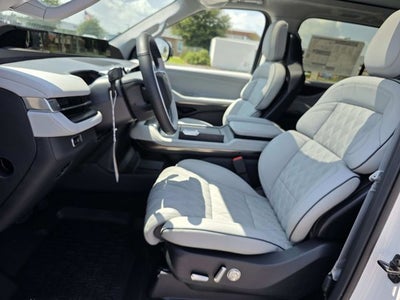 2027 Lincoln Navigator L Black Label