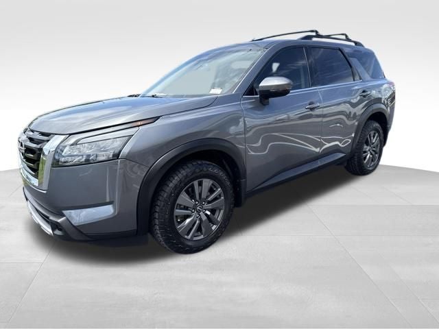 2023 Nissan Pathfinder SV