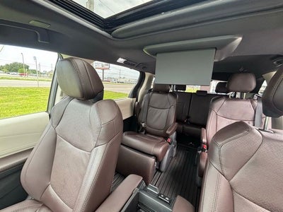 2023 Toyota Sienna Platinum 7 Passenger