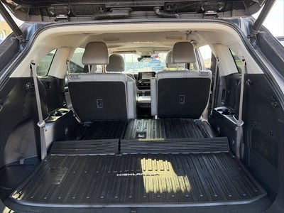 2022 Toyota Highlander XLE